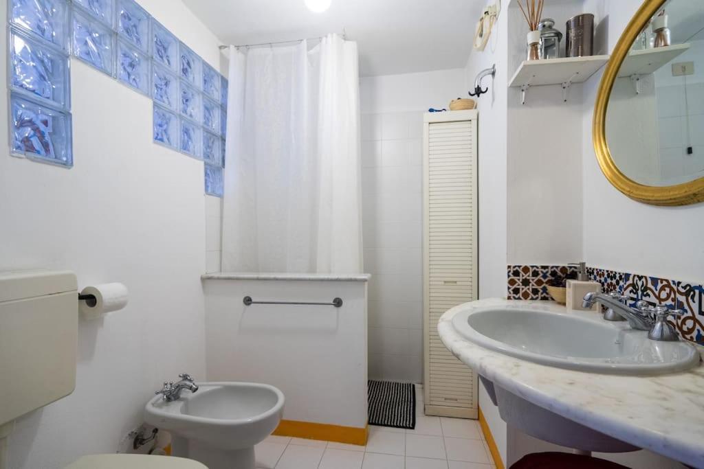 Monolocale Zona Navigli Apartment Milan Bagian luar foto